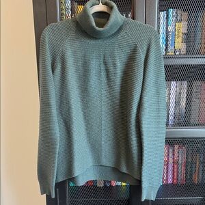 Kuhl Women’s Turtleneck Sweater, Large